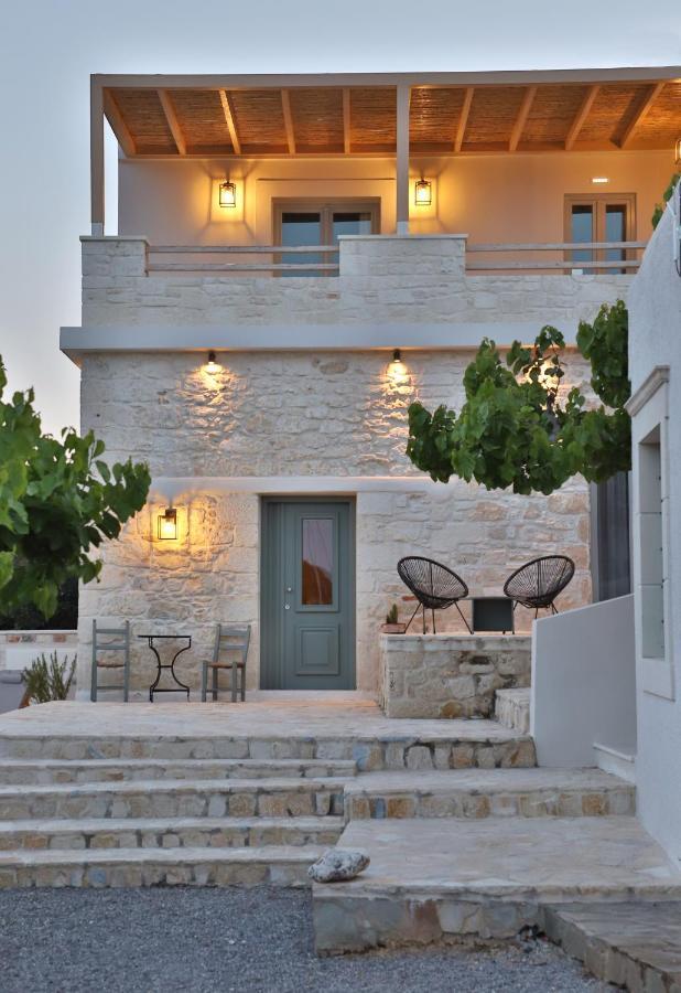 Amvikas Suites-Sitia ภายนอก รูปภาพ
