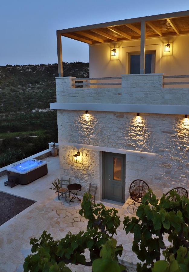 Amvikas Suites-Sitia ภายนอก รูปภาพ