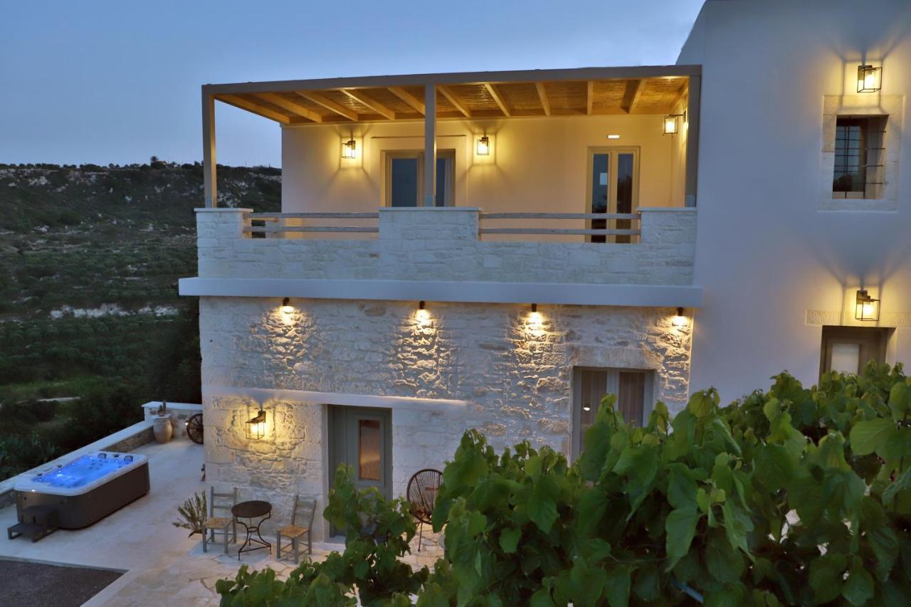 Amvikas Suites-Sitia ภายนอก รูปภาพ