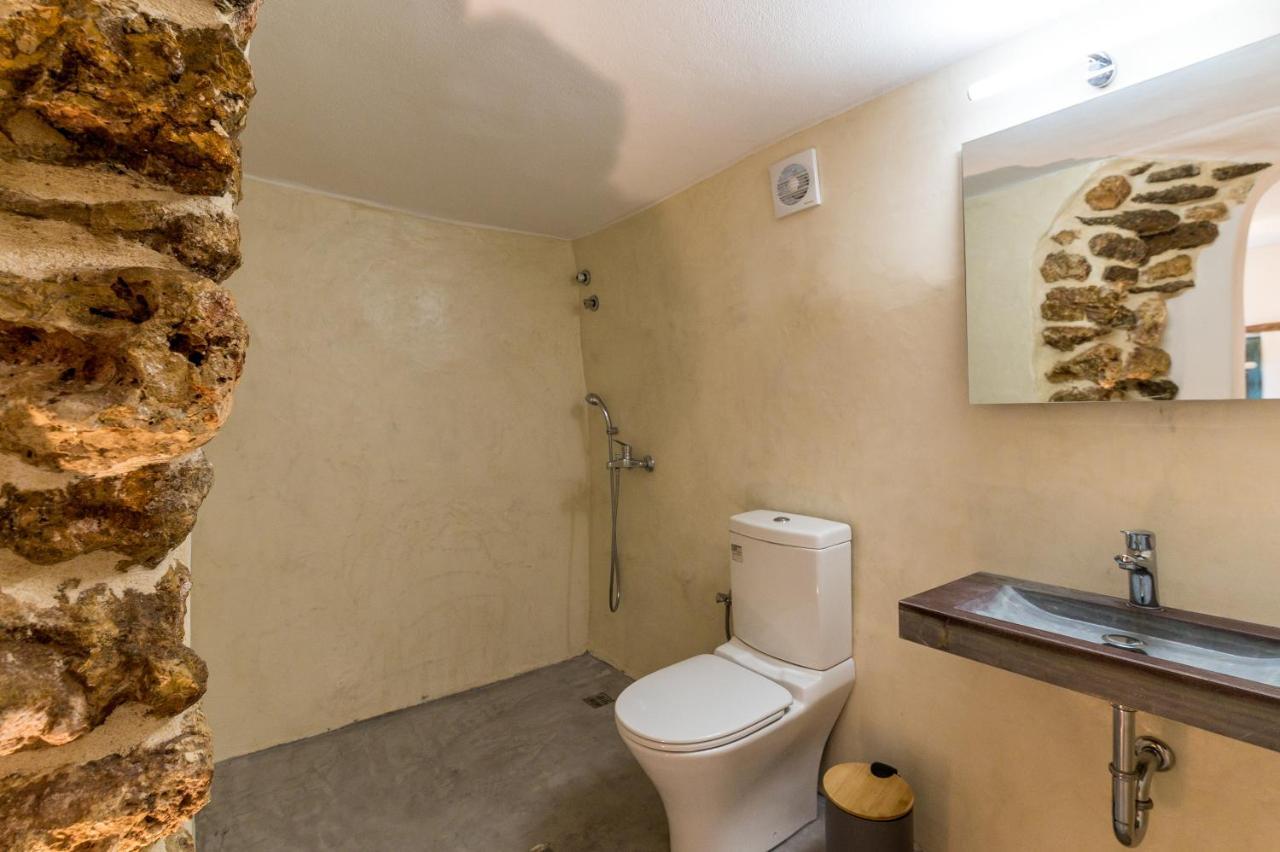 Amvikas Suites-Sitia ภายนอก รูปภาพ